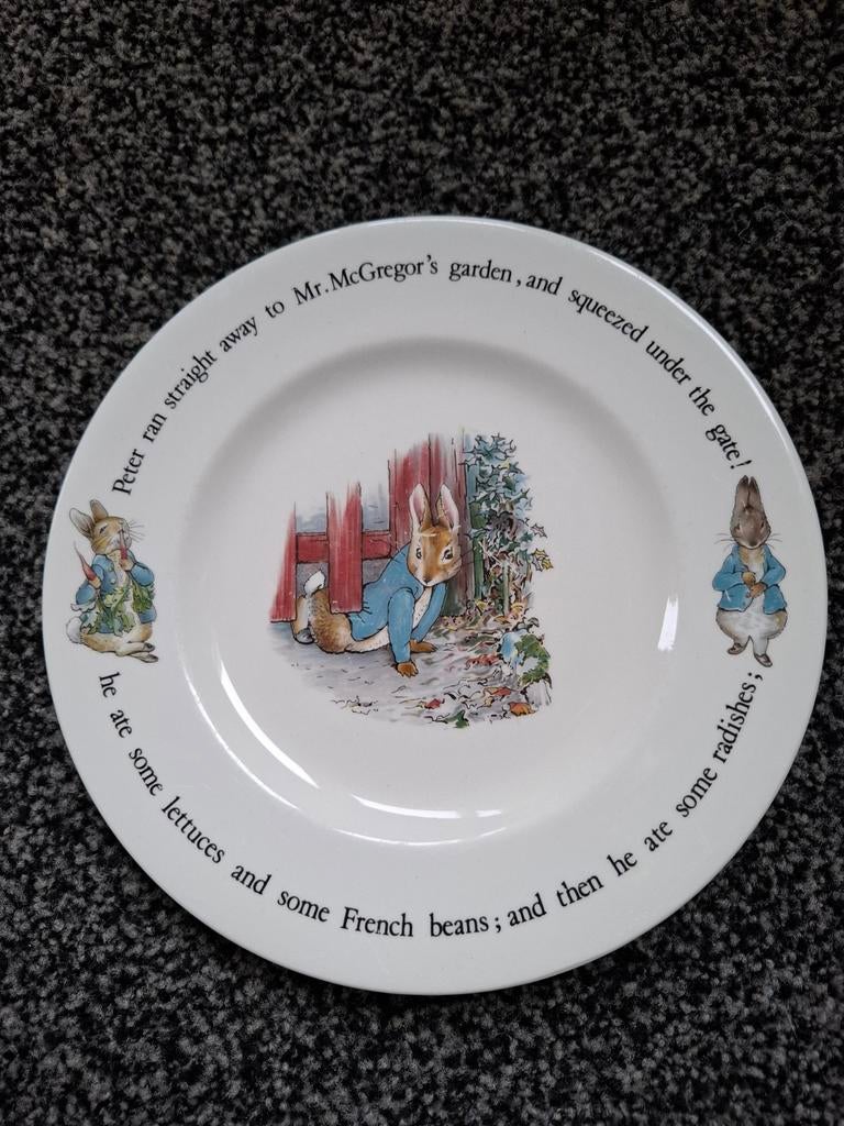 Vintage Wedgwood Peter Rabbit Bord, Huis en Inrichting, Keuken | Servies, Gebruikt, Keramiek, Ophalen of Verzenden, Bord(en)