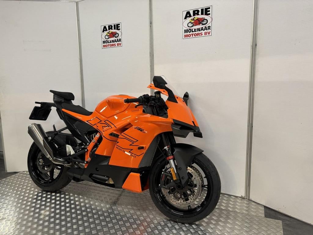 KTM 990 RC R (bj 2026) - foto 2