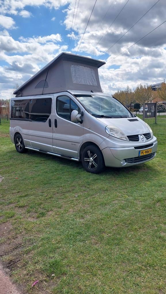 Caravans And Camping Trafic