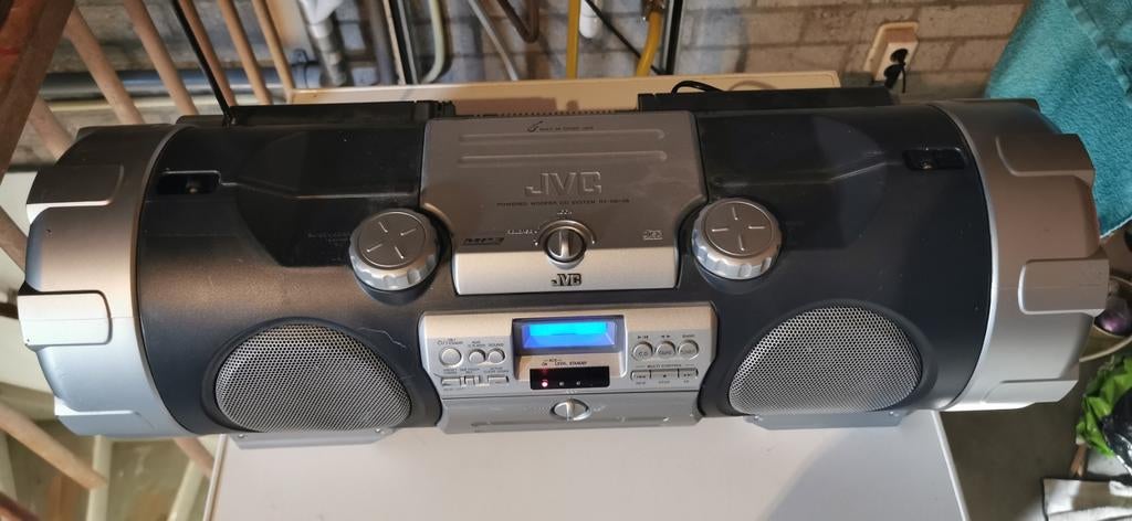 JVC Boombox - Krachtig geluid met CD en MP3-speler, Ophalen of Verzenden, Gebruikt, Radio, Met cd-speler
