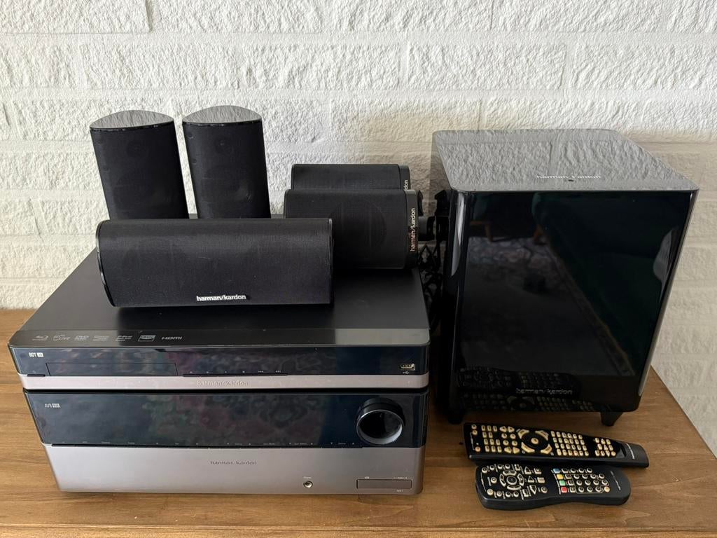 Harman Kardon AVR 158 en BDT 20 compleet met speakers, Blu-ray-speler, 70 watt of meer, Zo goed als nieuw, 5.1-systeem