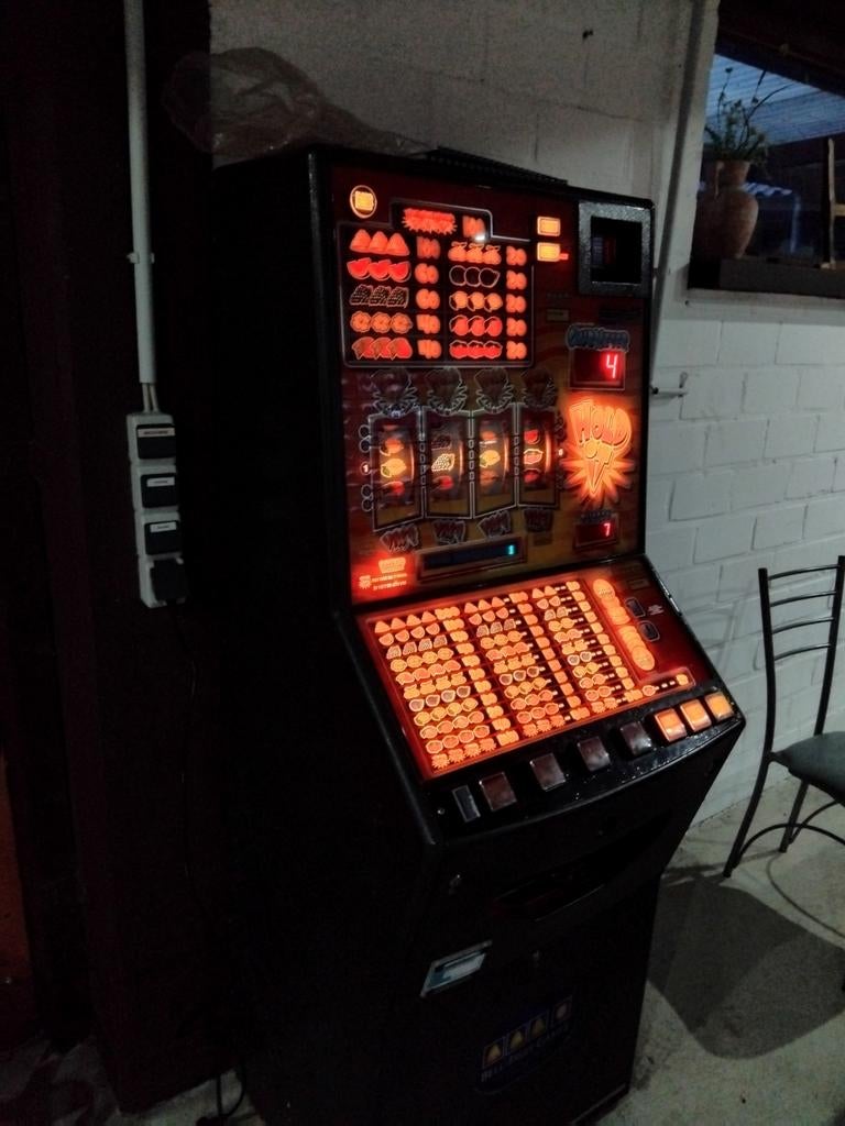 Gokkast Hold It, Euro, Ophalen of Verzenden, Gebruikt