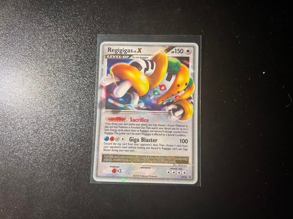 Regigigas lv.X DP30 promo, Ophalen of Verzenden, Zo goed als nieuw