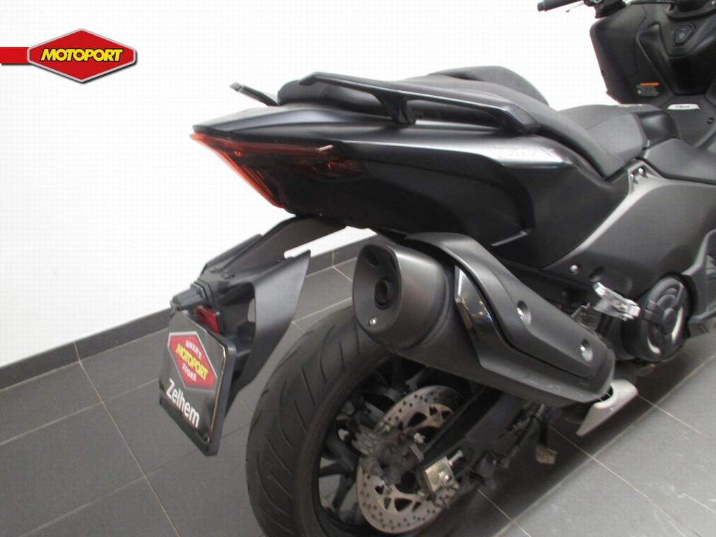 Yamaha T-MAX 560 (bj 2023) - foto 2