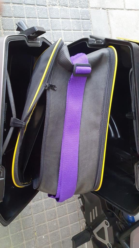 BMW K1100 LT uit 1997 - Zeer goede staat, Cardan-aandrijving, 4 cilinders, Motorrijbewijs A, Particulier