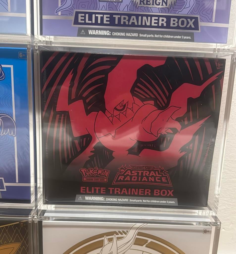 Astral Radiance ETB, Ophalen of Verzenden, Zo goed als nieuw, Boosterbox