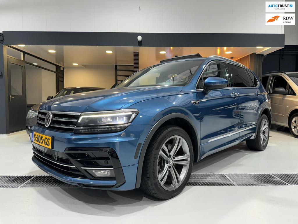 Volkswagen Tiguan 2.0 TSI DSG R-Line 4Motion Pano|360|Memory, Automaat, Gebruikt, 1984 cc, Blauw