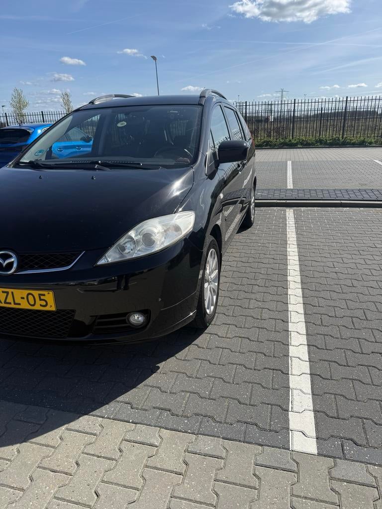 Mazda 5 1.8 2008 Zwart, Auto's, 1370 kg, 4 cilinders, 7 stoelen, Zwart
