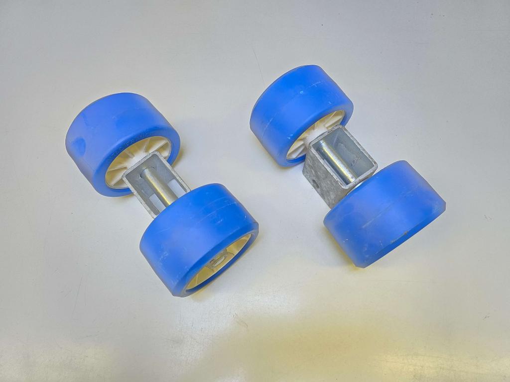 Rollenset (2 x kunststof rol) op kantelblok voor boottrailer, Niet ingevuld, Overige typen, Niet ingevuld, Nieuw