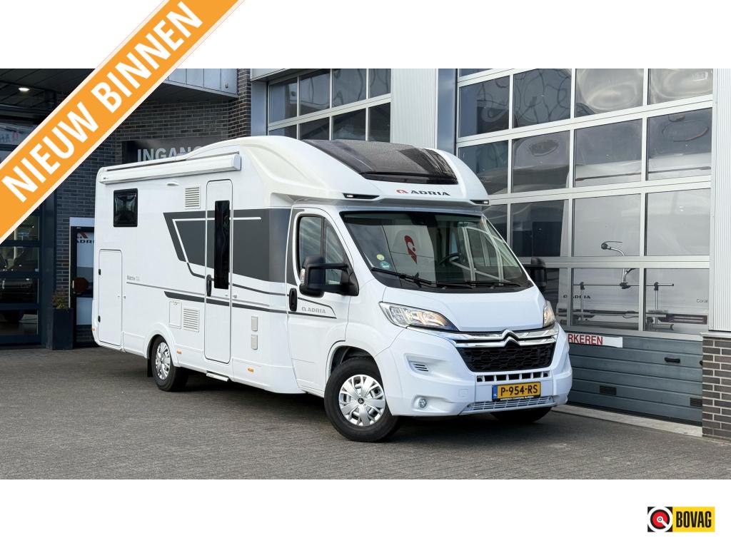 Adria Matrix Axess 670 SL, Caravans en Kamperen, Campers, Adria, Tot en met 5, Handgeschakeld, Diesel