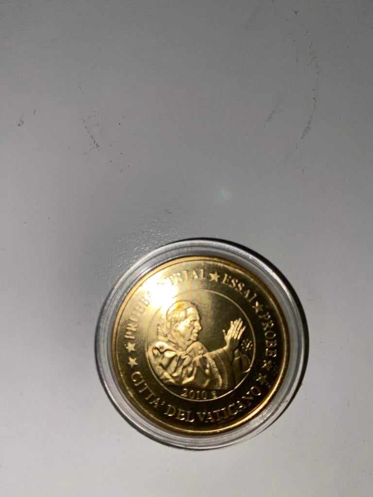 Gouden herdenkingsmunt Vaticaanstad 2010, Postzegels en Munten, Munten | Europa | Niet-Euromunten, Ophalen of Verzenden, Overige landen