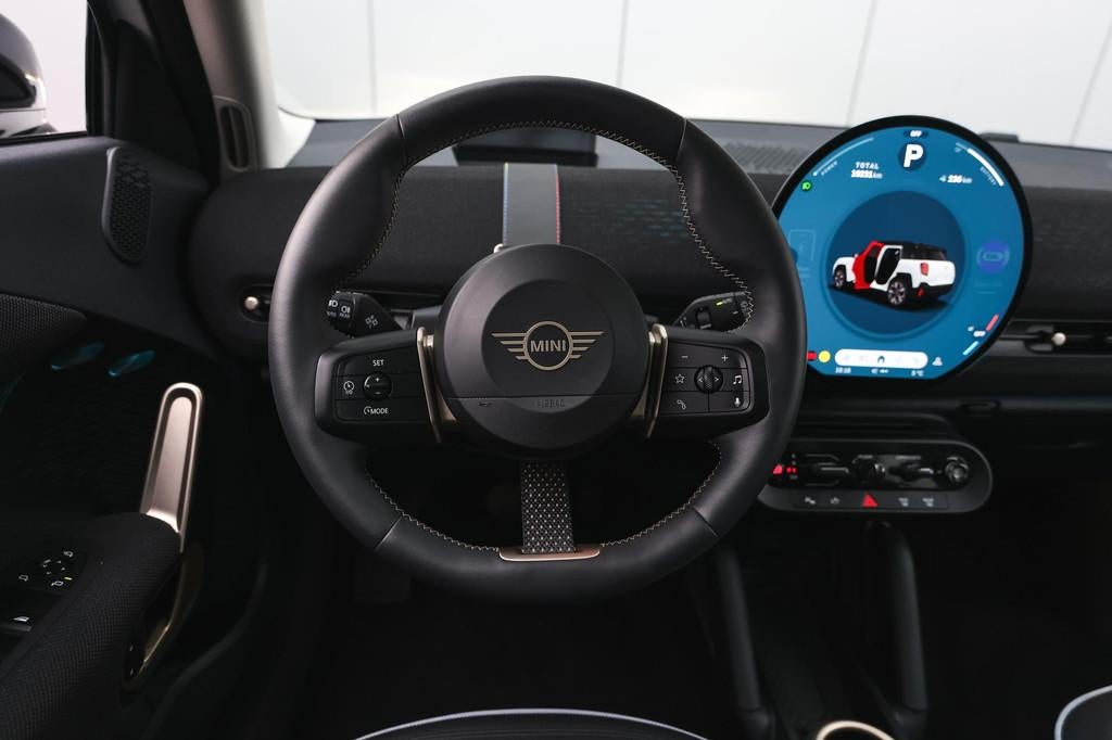 MINI Aceman SE / Classic / Pakket M / 19" Eternal Spoke 2-to, 12 maanden, Stof, Gebruikt, 295 min