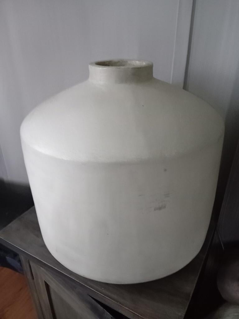 Grote betonlook vaas landelijk interieur, Ophalen of Verzenden, Zo goed als nieuw, Overige kleuren, Minder dan 50 cm