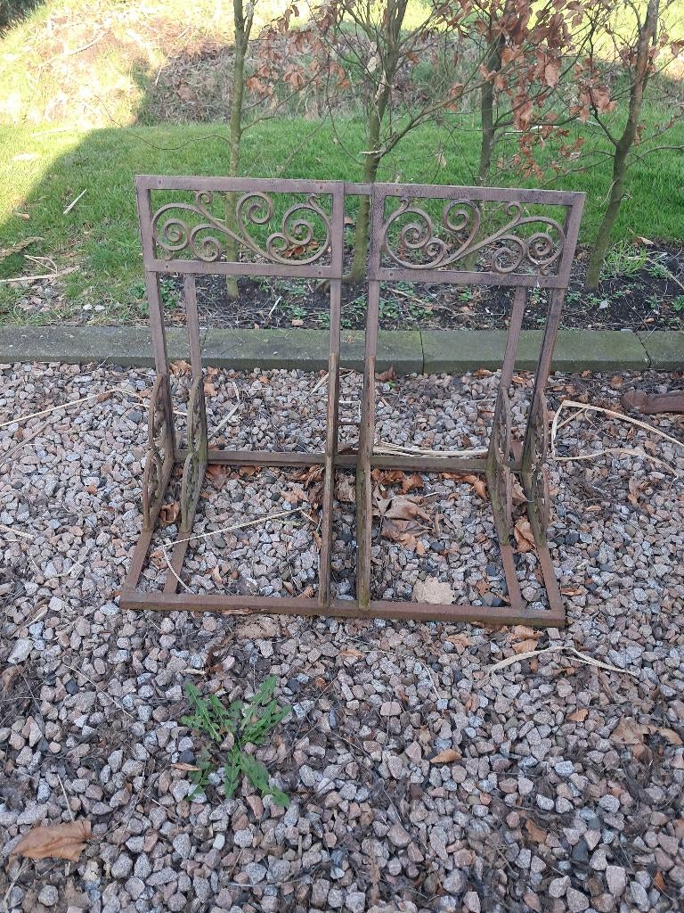 Antiek fietsenrek, Fietsen en Brommers, Ophalen, Gebruikt