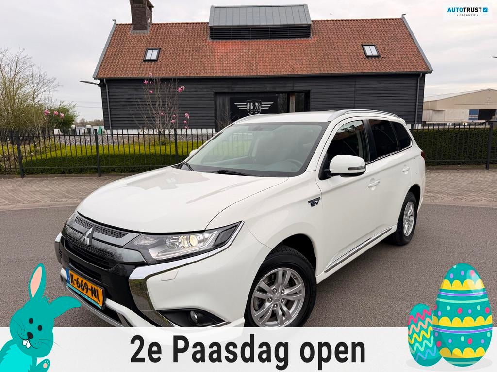 Mitsubishi Outlander 2.4 PHEV AWD Plug-in Hybride Intense+ N, Automaat, 4 cilinders, 1865 kg, Bedrijf