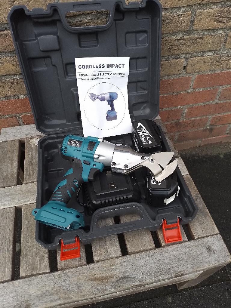 plaatschaar 4Ah 18V doorloopschaar blikschaar knabbelschaar, Doe-het-zelf en Verbouw, Ophalen, Nieuw