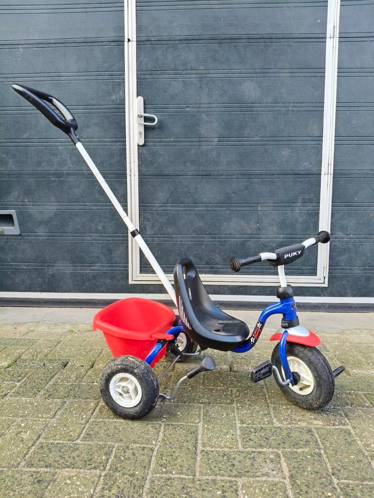 Puky driewielfiets met duwstang, Fietsen en Brommers, Fietsen | Driewielers, Ophalen of Verzenden, Gebruikt, Puky, Duwstang