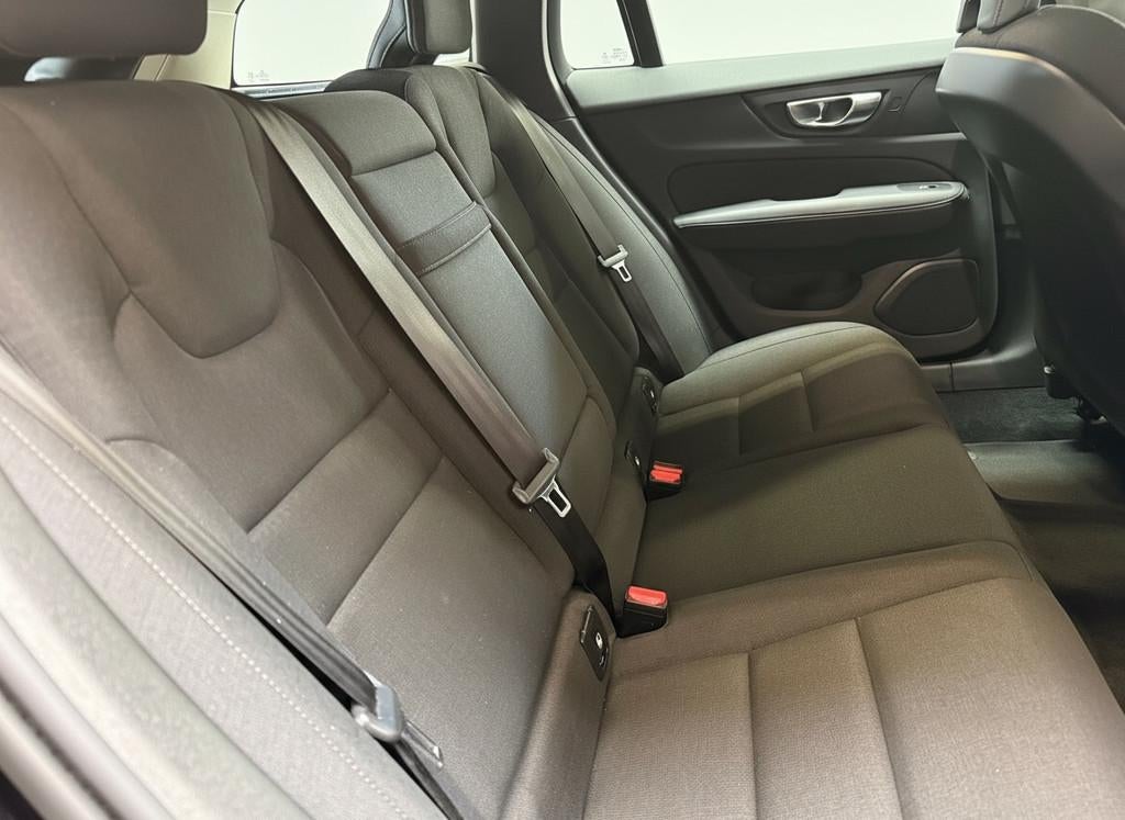 Volvo V60 2.0 B3 Mild Hybrid Aut., Camera | Climate pack | 1, Auto's, Volvo, Stof, Euro 6, 4 cilinders, 1969 cc