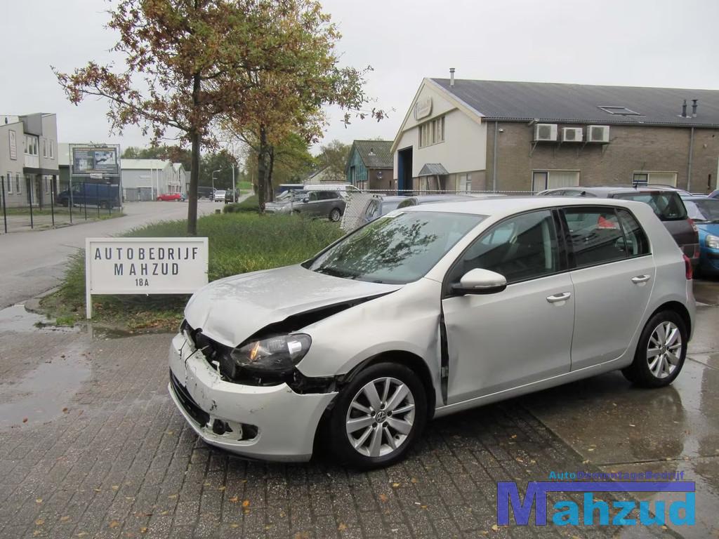 GOLF 6 INTERIEUR ZWART GRIJS COMPLEET 5 DEURS, Auto-onderdelen, Gebruikt, Volkswagen, Volkswagen AG, Berliner Ring 2
38440  Wolfsburg, DE