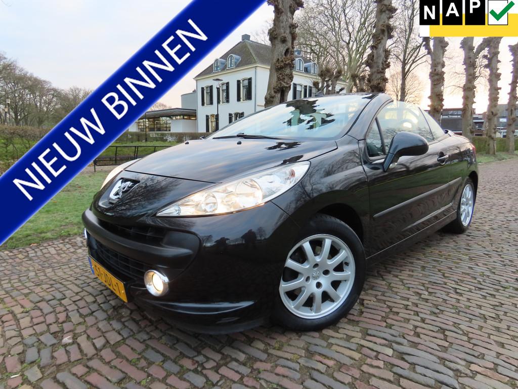 Peugeot 207 CC 1.6 VTi Airco Leer Navigatie Bleutooth Windsc, Auto's, Voorwielaandrijving, 15 km/l, Gebruikt, Zwart