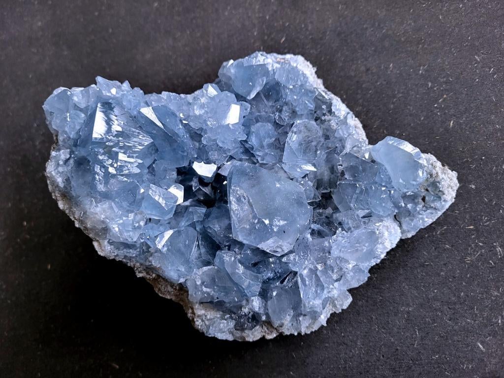 Celestien, Geode, Cluster, 1,5 kg, 44,- euro in Drenthe, Ophalen of Verzenden, Mineraal