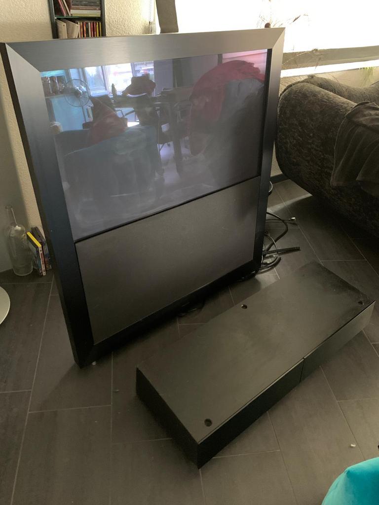 Bang & Olufsen Beovision 5 van B&O Met vloerstand, 50 Hz, Zo goed als nieuw, 100 cm of meer, Ophalen