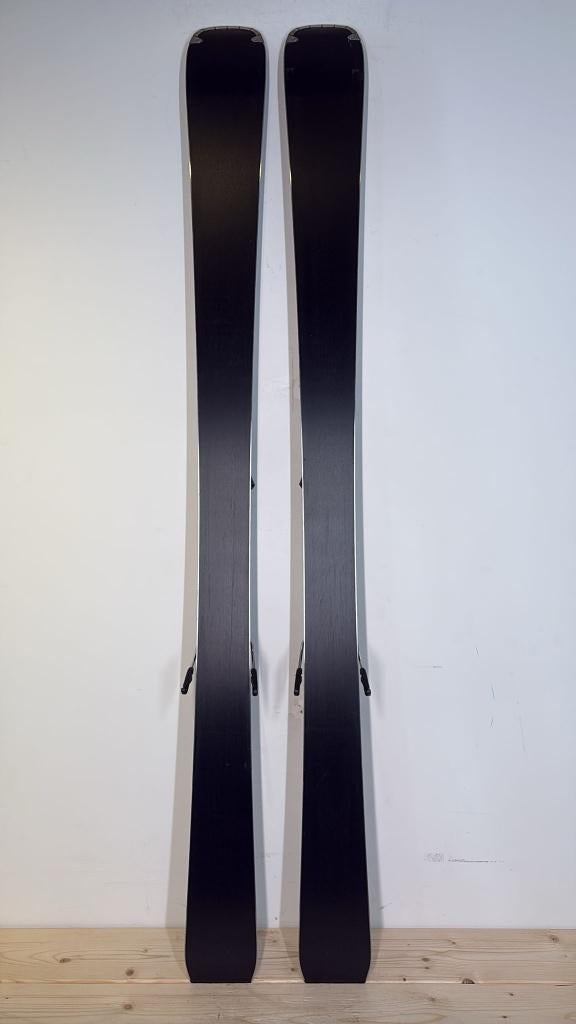 Atomic Cloud Q12 Revoshock C 152 + M10 GW binding, Sport en Fitness, Skiën en Langlaufen, Gebruikt, Atomic (Amer Sports Austria GmbH) Atomic-Straße 1 5541 Altenmarkt Oostenrijk