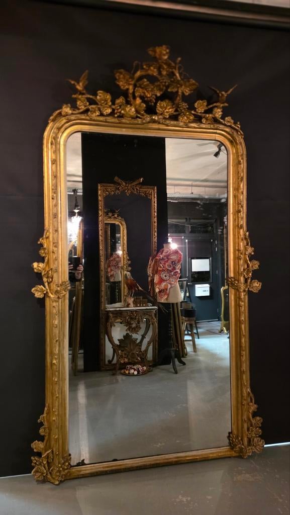 Prachtige antieke vergulde spiegel uit Franse wijnstreek..., Antiek en Kunst, Antiek | Spiegels, Rechthoekig, Ophalen of Verzenden