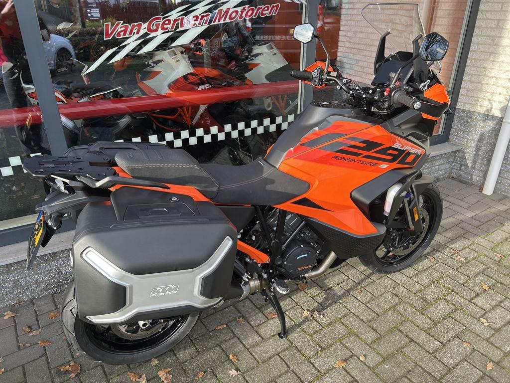 KTM 1290 SUPER ADVENTURE S 2025 - foto 3