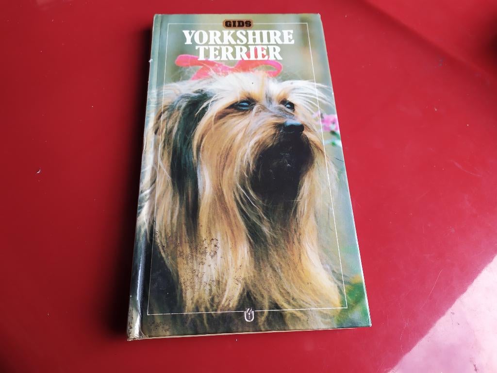 Yorkshire Terrier Gids, Boeken, Ophalen of Verzenden, Gelezen, Honden