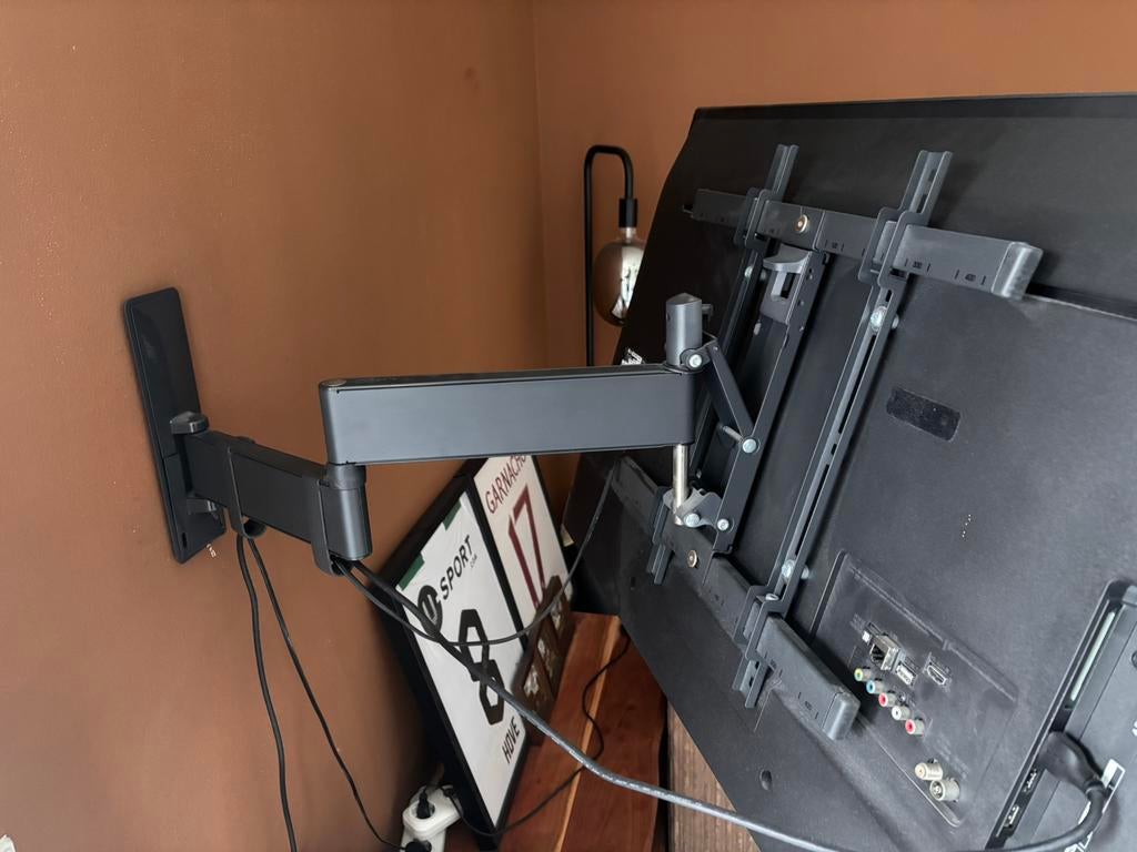 Vogel’s TV beugel, Audio, Tv en Foto, Televisiebeugels, Ophalen, Zo goed als nieuw