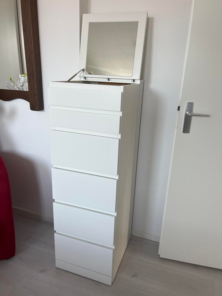 Witte ladekast met spiegel - Ideaal voor sieraden, Minder dan 50 cm, 5 laden of meer, Ophalen of Verzenden, Zo goed als nieuw