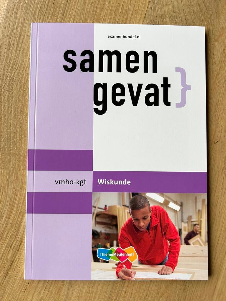 Samengevat examenbundel ‘25-‘26 nieuw wiskunde VMBO, Ophalen of Verzenden, Zo goed als nieuw, VMBO
