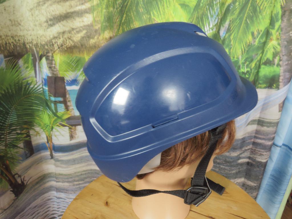 blauwe verstelbare uvex pheos veiligheidhelm mt 51-61, Ophalen of Verzenden