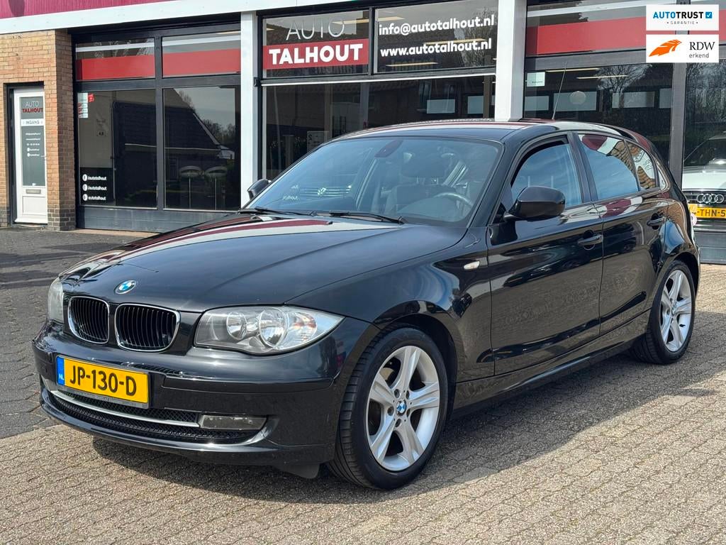 BMW 1-serie 116i High Executive | AIRCO, STOELVERWARMING, CR, Auto's, 1-Serie, Euro 5, Zwart, 4 cilinders
