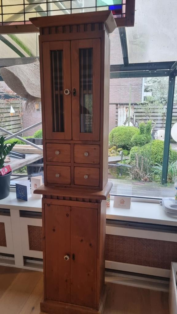 Grenen houten dressoir met vitrinekast en lades, Ophalen, Gebruikt