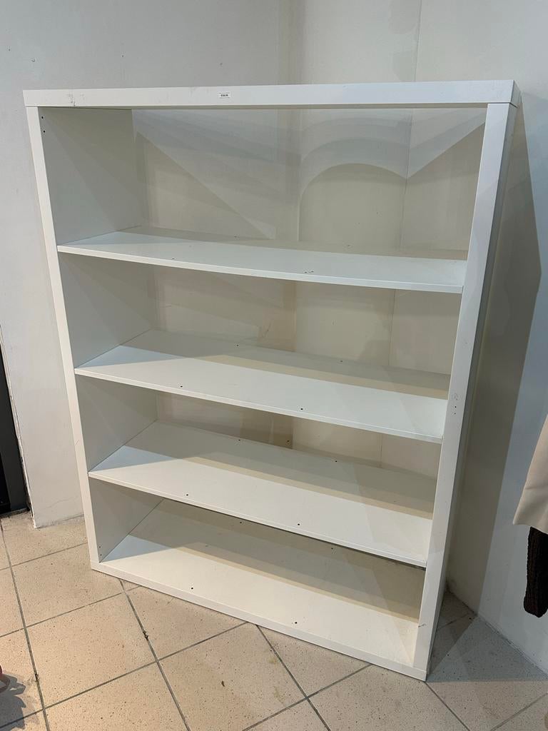 Witte boekenkast gratis af te halen, Ophalen, Met plank(en), Gebruikt, 100 tot 150 cm