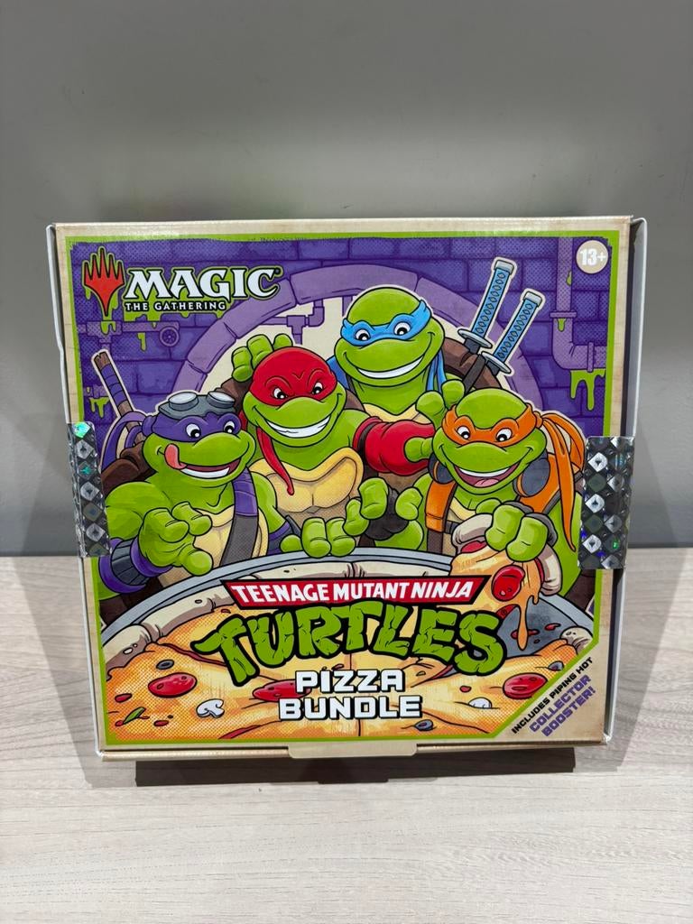 MTG Teenage Mutant Ninja Turtles Pizza Bundle Collector Box, Ophalen of Verzenden, Nieuw