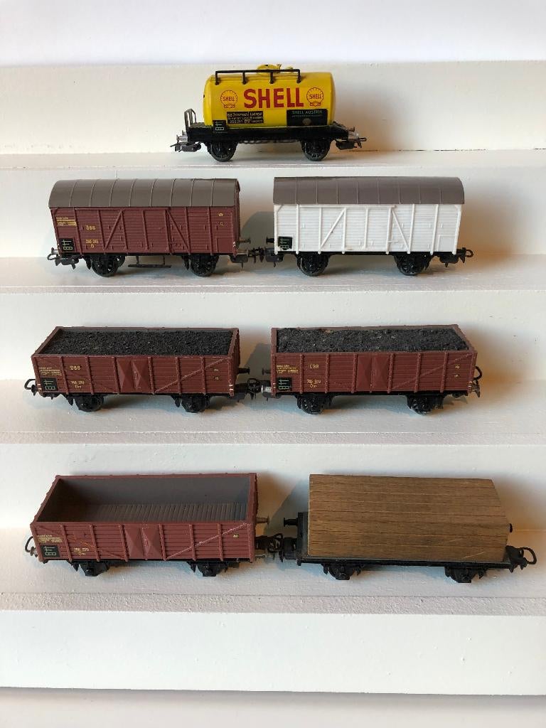 7 vintage Liliput goederenwagons jaren 50, Gebruikt, Gelijkstroom of Wisselstroom, Wagon, Ophalen of Verzenden