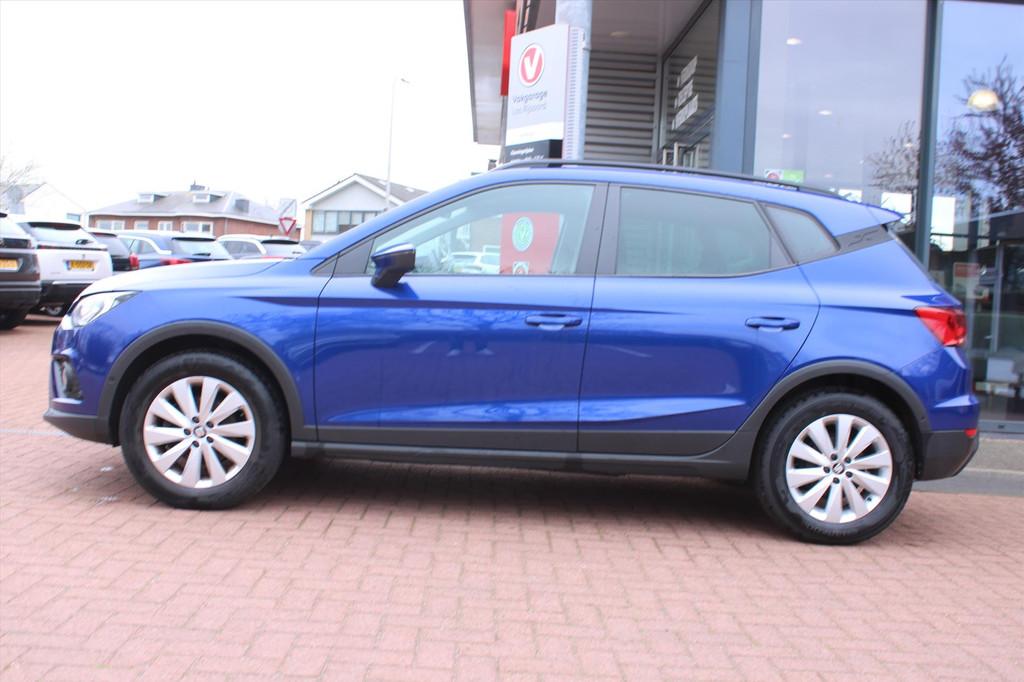 SEAT Arona 1.0 TSI *Business* | Trekhaak | Carplay | Camera, Gebruikt, 95 pk, Blauw, Leder en Stof
