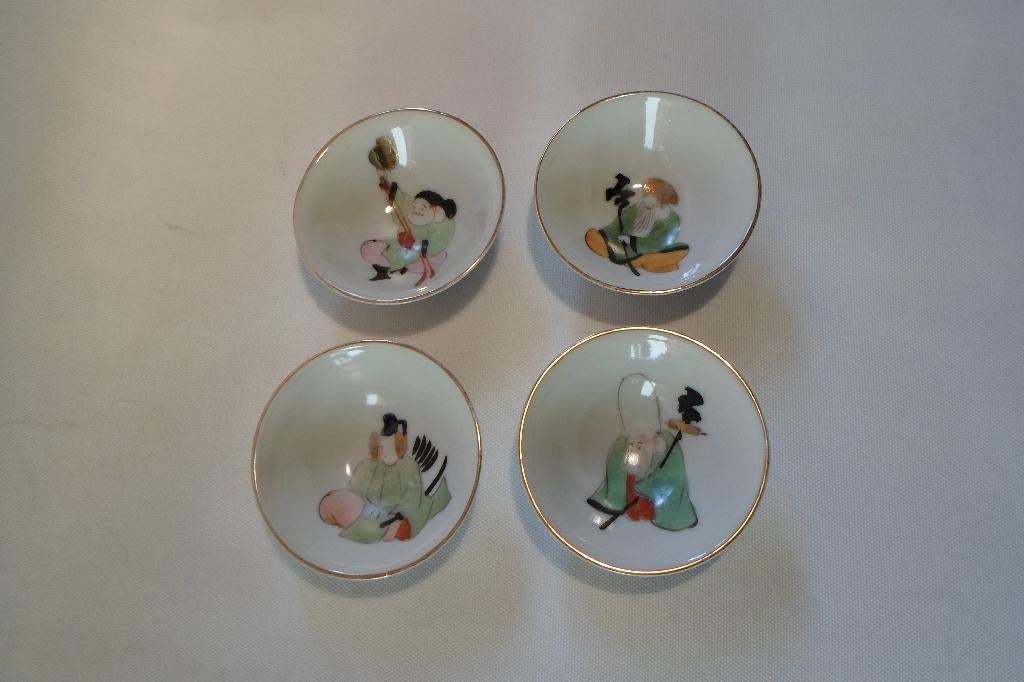 Japanse Chinese Schaaltjes Gemerkt, Antiek en Kunst, Antiek | Porselein, Ophalen of Verzenden