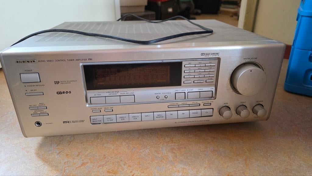 Onkyo TX-SV535 tuner versterker, Ophalen