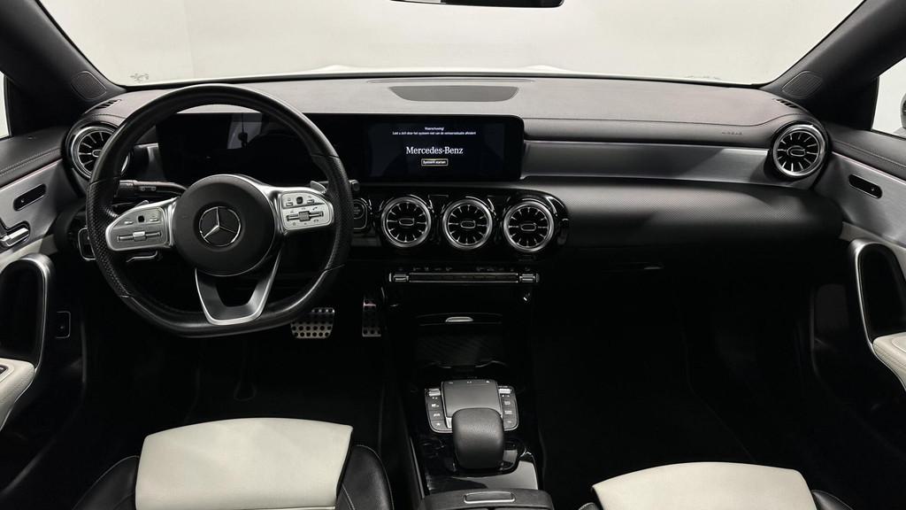 Mercedes CLA-klasse Shooting Brake 250 e AMG Line SOH 92% PA, Auto's, Gebruikt, Euro 6, 4 cilinders, Met garantie (alle)