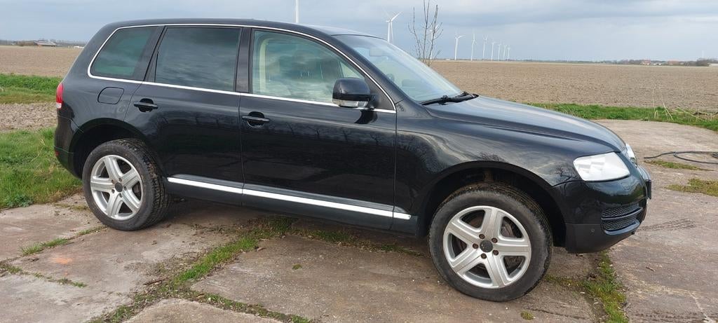 Volkswagen Touareg 4.2 V8 4 motion, Automaat, 4172 cc, Zwart, Leder