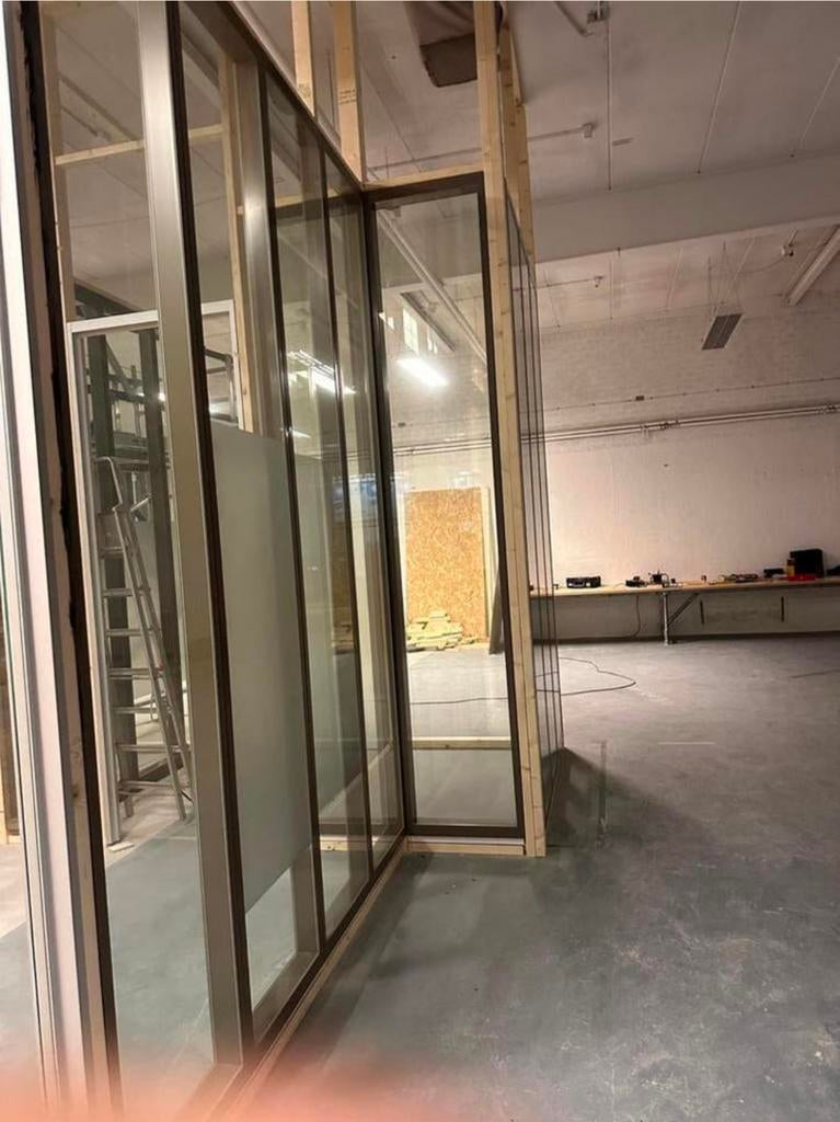 Glazen Scheidingswanden - 319,5cm hoog, Ophalen of Verzenden