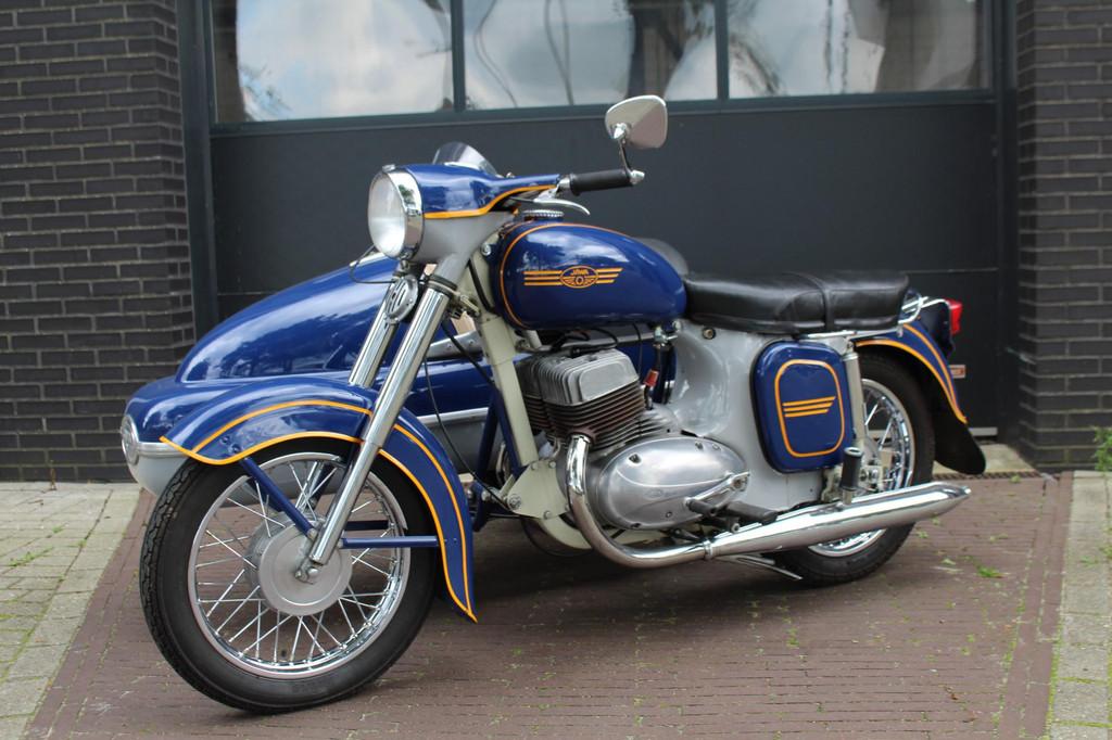 JAWA Senior Velorex 350 Zijspan Gespan GERESTAUREERD 2-Cilin - foto 2