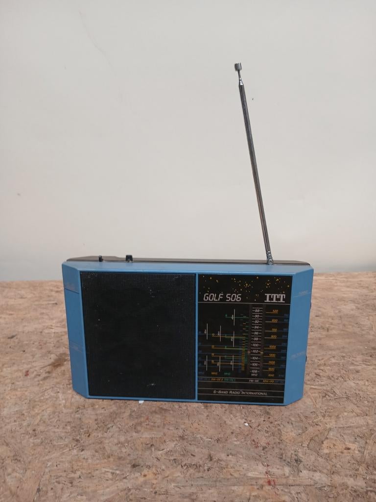 ITT Golf 506 International 6-band radio, Audio, Tv en Foto, Radio's, Ophalen of Verzenden