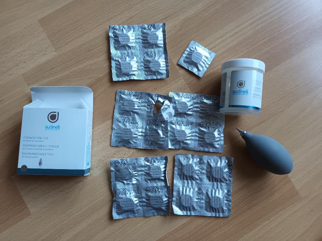 Audinell reinigingsset hoorapparaten oa 19 tabletten, potje, Diversen, Ophalen of Verzenden, Nieuw