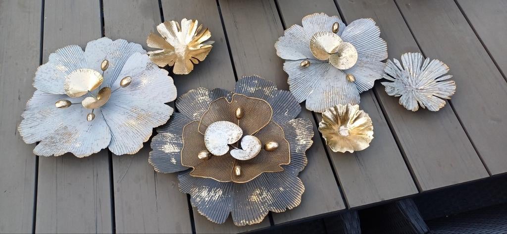 Metalen bloem wanddecoratie set, Ophalen, Zo goed als nieuw