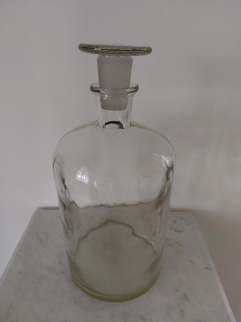 Oude blanke apothekersfles met stolp, Ophalen of Verzenden